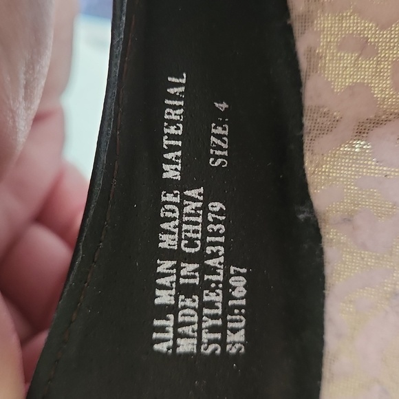 Laura Ashley Mary jane style shoes - Picture 5 of 5